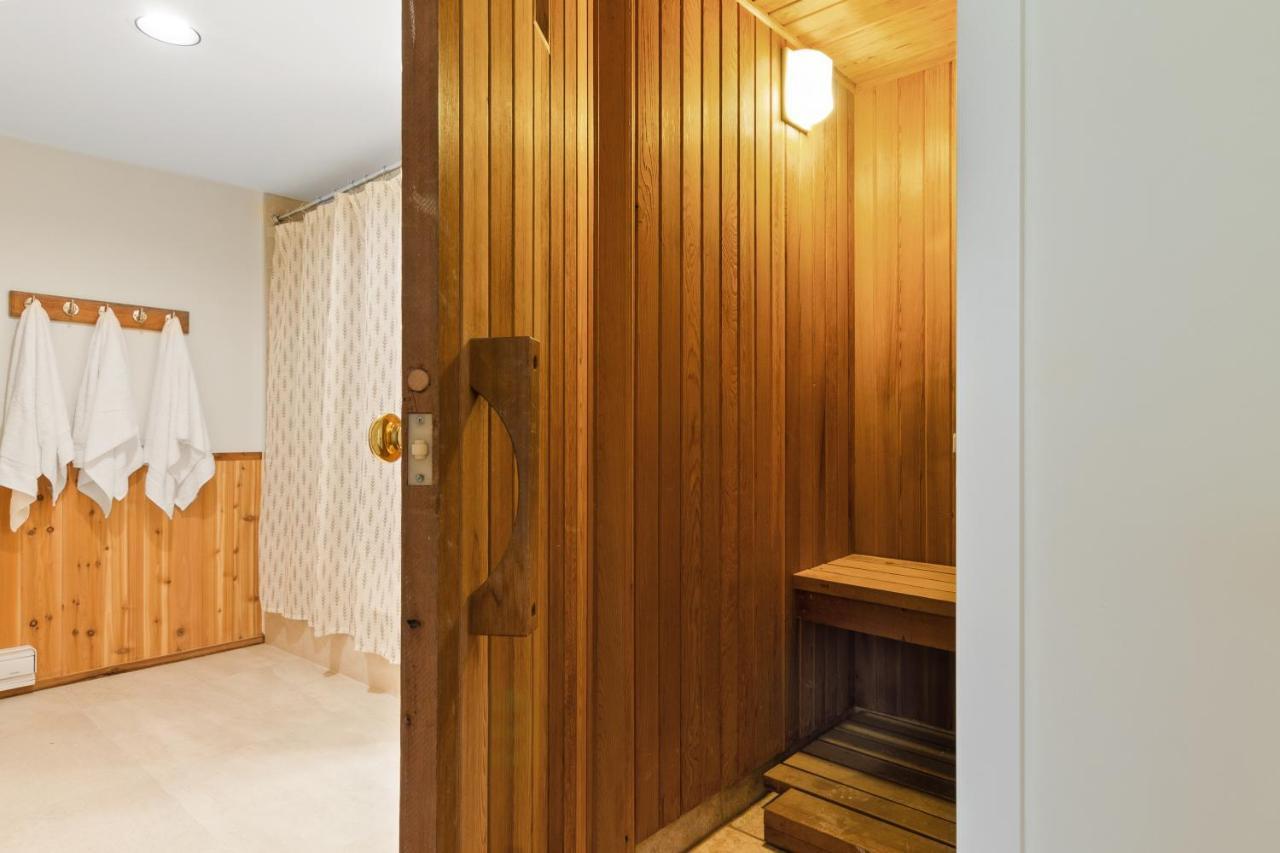Lovely 3 Bedroom Wintergreen Retreat W Sauna Блу Маунтинс Екстериор снимка